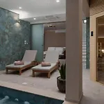 New! A 56, 98m2 Heated Pool&spa, Near Split Villa *