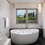 New! A 56, 98m2 Heated Pool&spa, Near Split * Kaštela