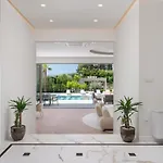 New! A 56, 98m2 Heated Pool&spa, Near Split Villa *