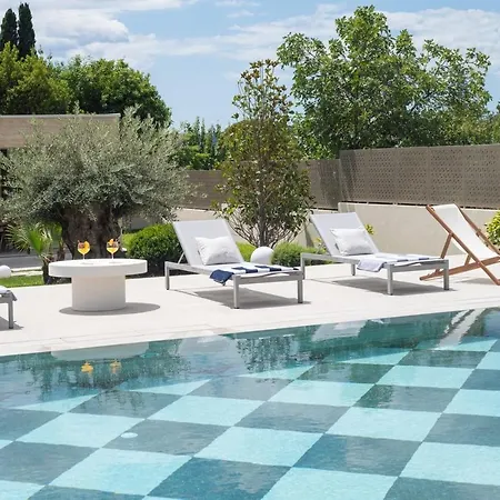 New! A 56, 98m2 Heated Pool&spa, Near Split Kaštela