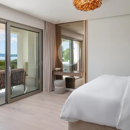 Vila New! A 56, 98m2 Heated Pool&spa, Near Split
