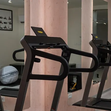 New! A 56, 98m2 Heated Pool&spa, Near Split