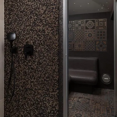 New! A 56, 98m2 Heated Pool&spa, Near Split