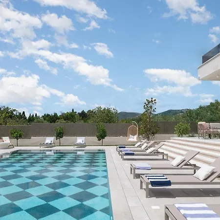 别墅 New! A 56, 98m2 Heated Pool&spa, Near Split Kaštela