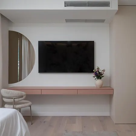 New! A 56, 98m2 Heated Pool&spa, Near Split 别墅 *