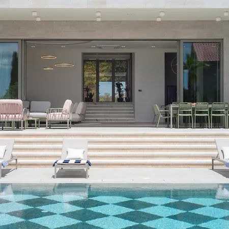 别墅 New! A 56, 98m2 Heated Pool&spa, Near Split