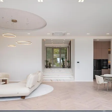 别墅 New! A 56, 98m2 Heated Pool&spa, Near Split Kaštela