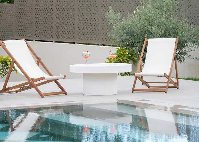 New! A 56, 98m2 Heated Pool&spa, Near Split